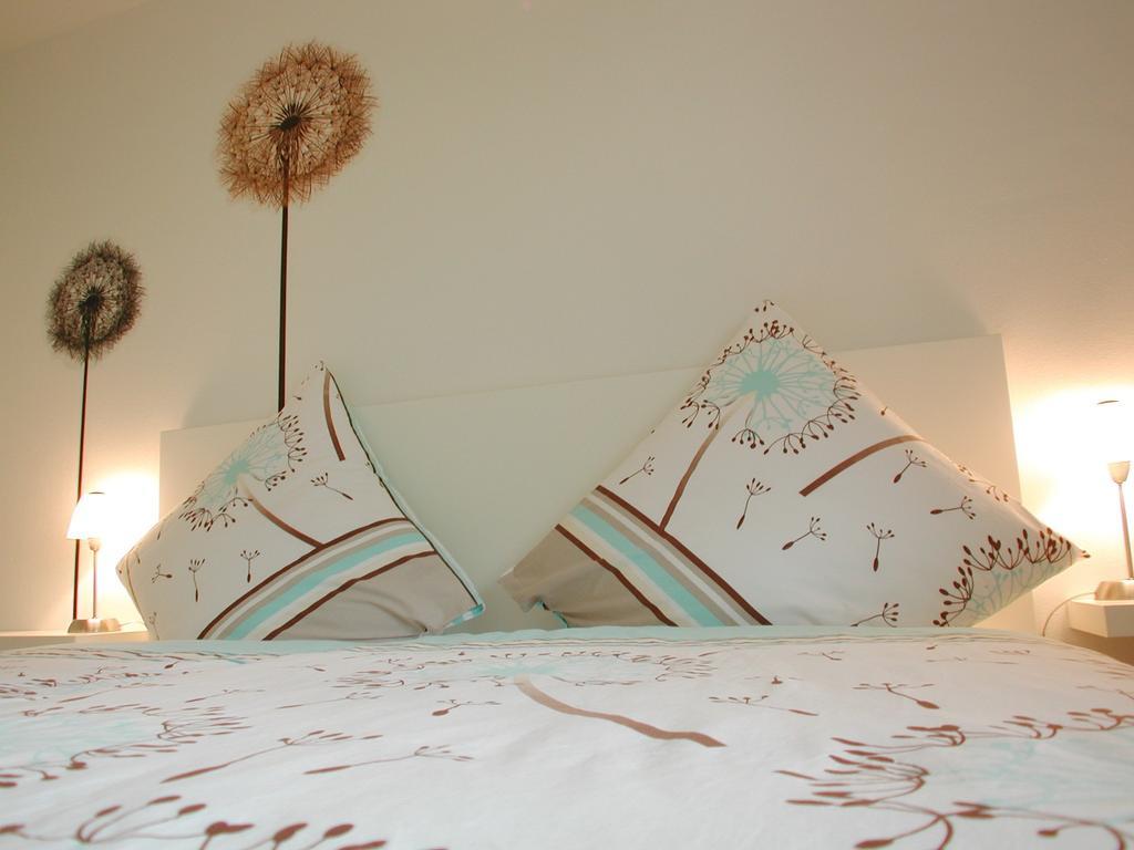 Ferienwohnung Pusteblume 코헴 객실 사진