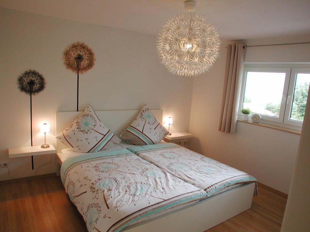 Ferienwohnung Pusteblume 코헴 객실 사진